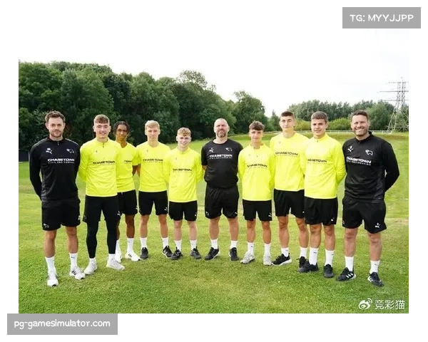 布莱克本主帅批判关键判罚影响比赛结果 仅2胜难掩遗憾 布莱克本主帅批判关键判罚影响比赛结果 仅2胜难掩遗憾